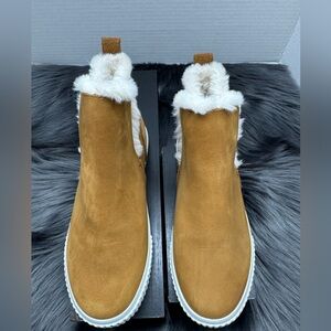 Timberland Women's Skyla Bay Pull-On Sneaker Ankle Booties Size 6